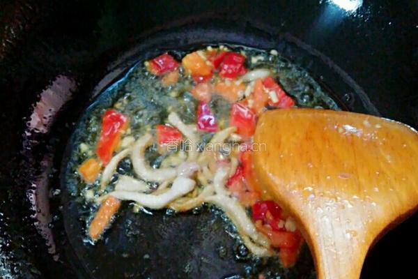 猪肉炒豆芽的做法图解6