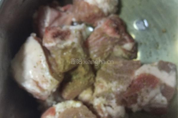 黄焖排骨的做法图解1
