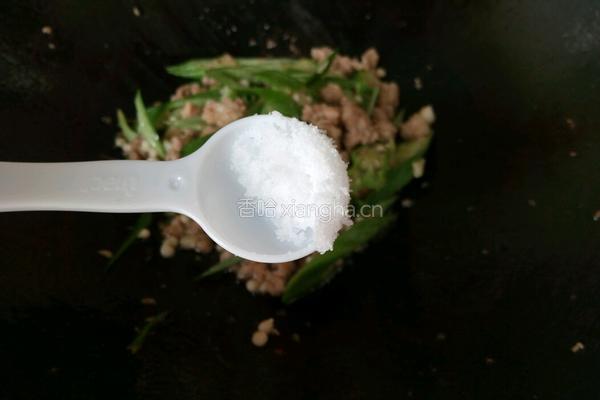 肉末炒秋葵的做法图解6