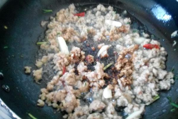 锅塌茄子的做法图解10