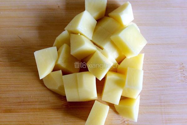 排骨土豆豆腐汤的做法图解4
