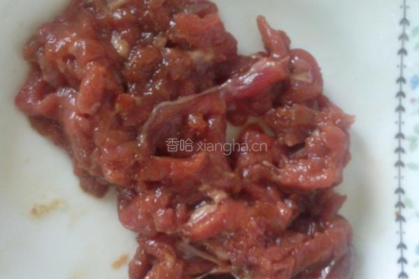 牛肉丝的做法图解2