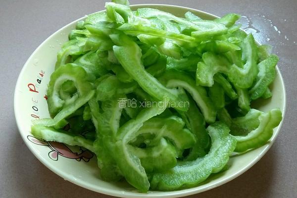 凉瓜炒肉的做法图解4