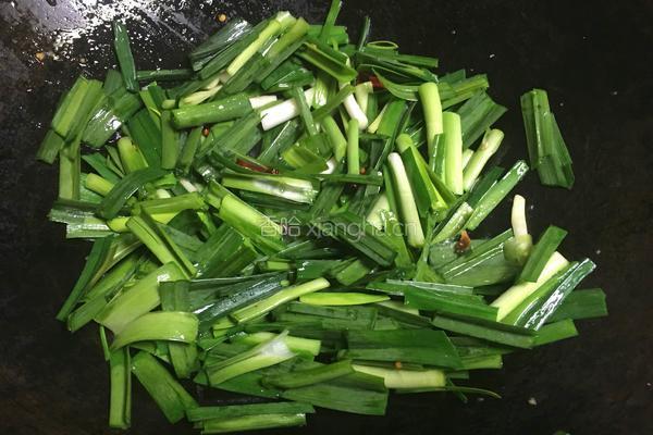 大蒜炒牛肉的做法图解4