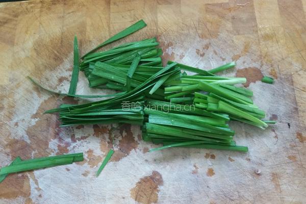 韭菜豆芽的做法图解2