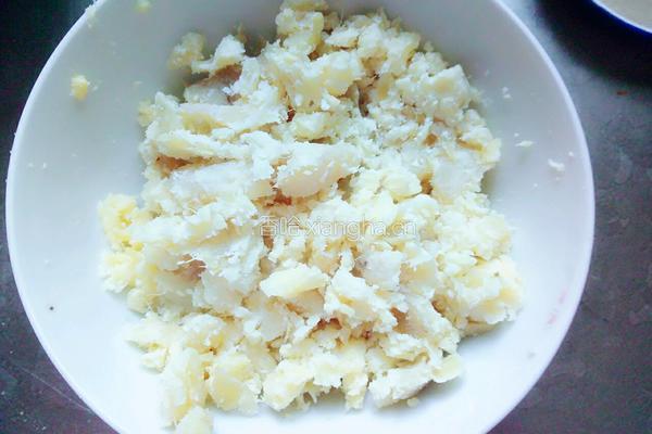 红薯面窝头的做法图解2