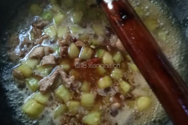 黄瓜炒肉的做法图解4