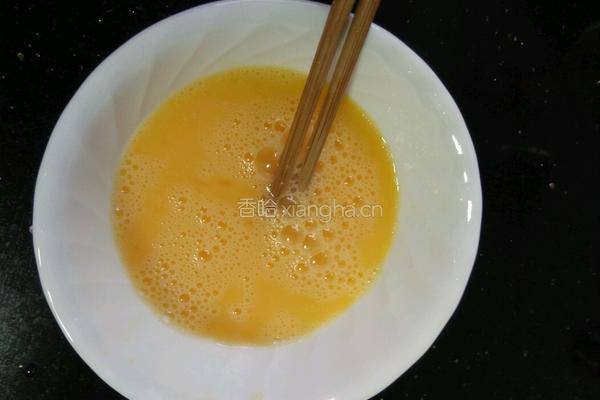 茭白炒鸡蛋的做法图解3