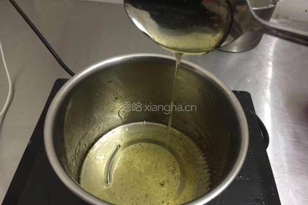 拔丝山药的做法图解6