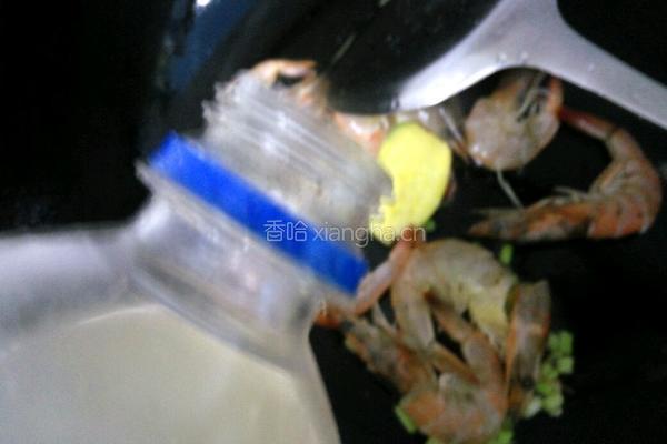 芹菜炒大虾的做法图解7