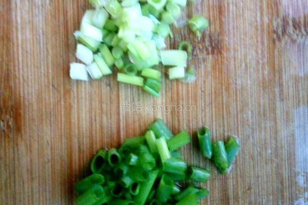 酱瓜炒毛豆的做法图解3