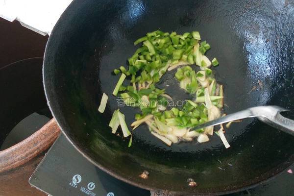 爆炒河虾的做法图解5