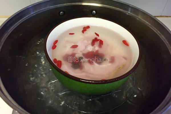 猪脑汤的做法图解5