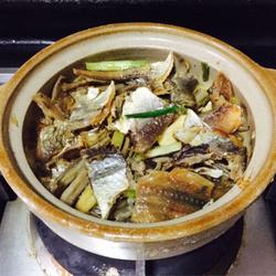 沙锅鱼干的做法[图]