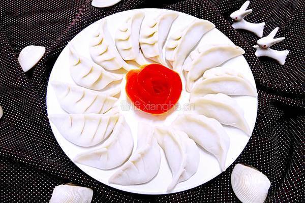 藕肉水饺的做法图解1