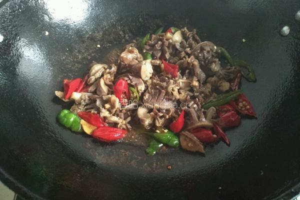 辣爆鸡胗的做法图解8