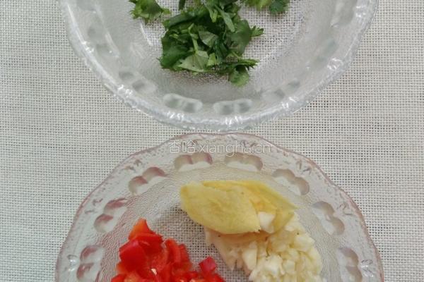 香菇肉末豆腐的做法图解3