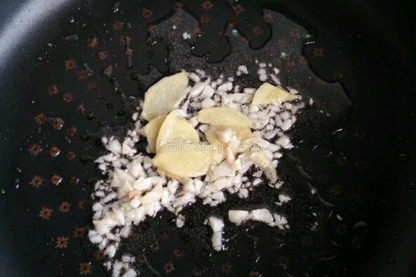 香菇肉末豆腐的做法图解4