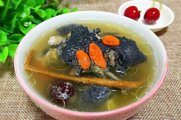 当归乌鸡汤的做法图解8