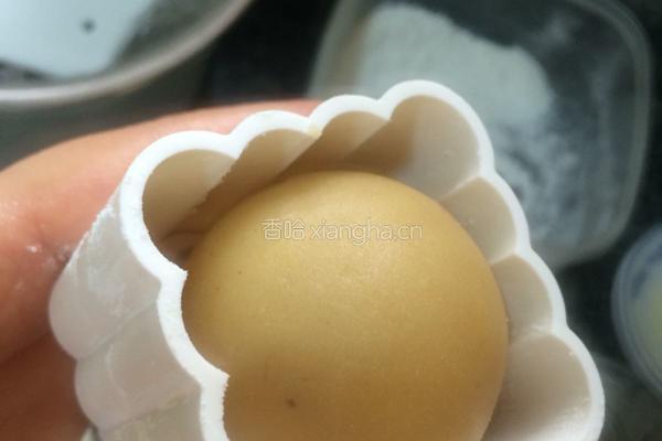 五仁月饼的做法图解7