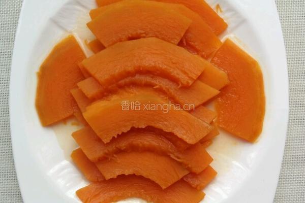 蜜汁南瓜的做法图解2