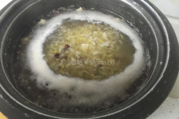 山药豆薏米红豆粥的做法图解5