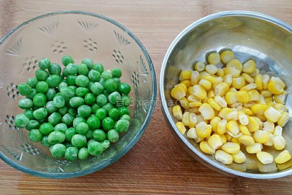 豌豆玉米炒嫩牛肉的做法图解4