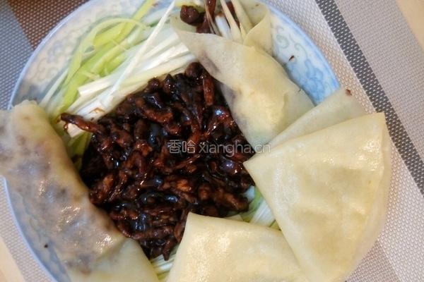 京酱肉丝饼皮卷的做法图解9