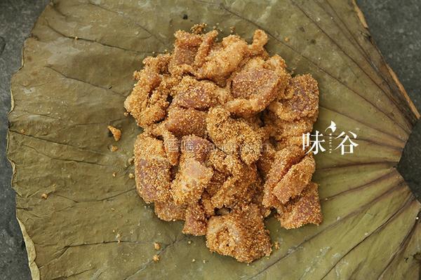 荷叶粉蒸肉的做法图解4