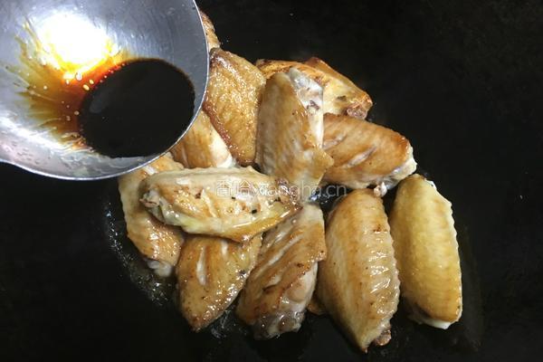 油焖鸡翅的做法图解4