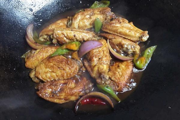 油焖鸡翅的做法图解7