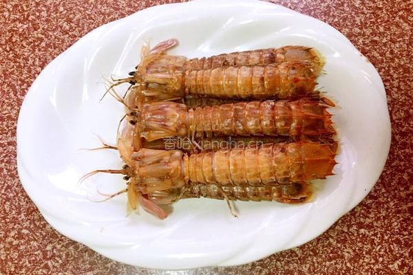 姜醋汁琵琶虾的做法图解5