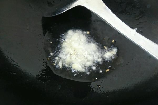 炒卷心菜的做法图解3