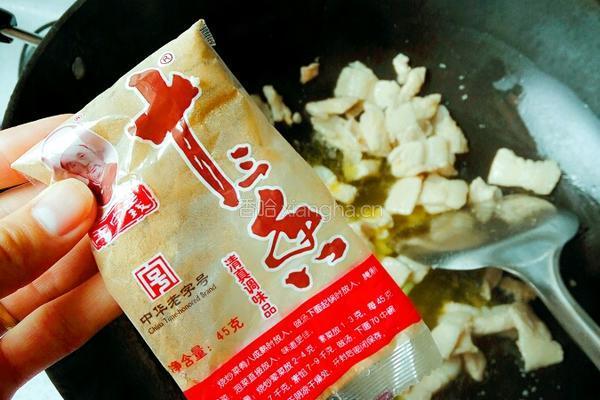 猪肉白菜炖粉条的做法图解6