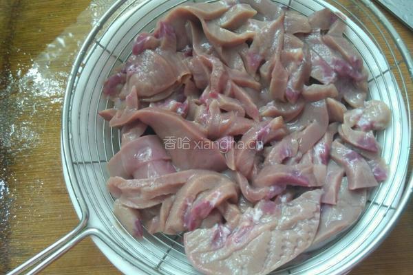 荷兰豆爆腰条的做法图解7