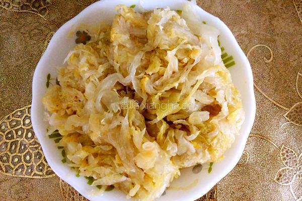 骨头炖酸菜的做法图解2