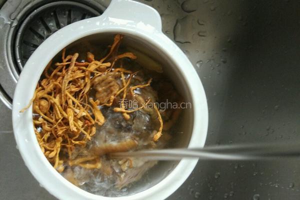 虫草花煲鸭汤的做法图解3