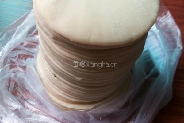 芹菜猪肉饺子的做法图解7