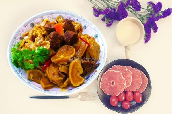 土豆干炖大鹅的做法图解1