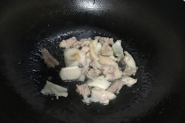 洋葱炒烧肉的做法图解5