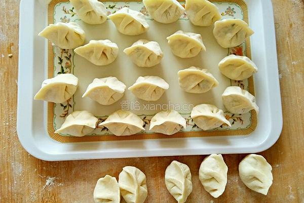 黄瓜鸡蛋虾仁饺子的做法图解12