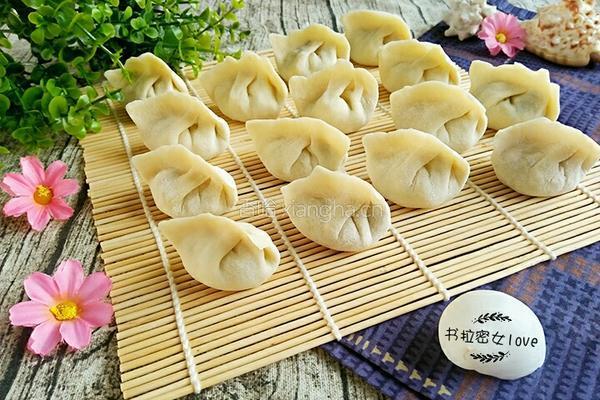 黄瓜鸡蛋虾仁饺子的做法图解15