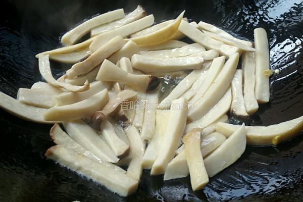 尖椒炒杏鲍菇的做法图解5