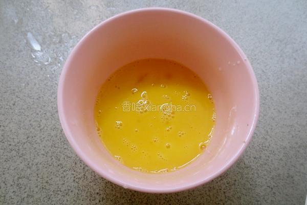 蘑菇炒蛋的做法图解5