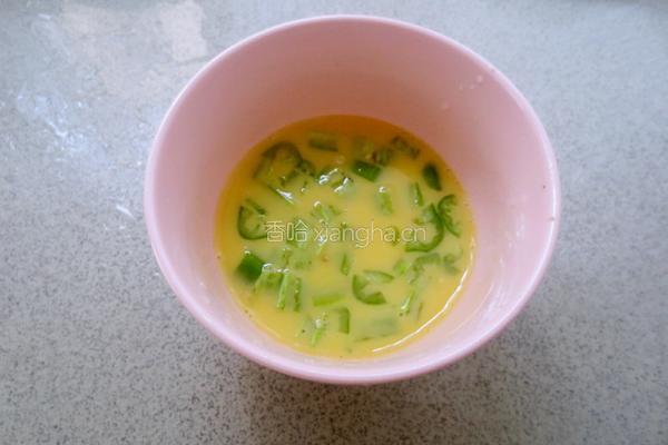 蘑菇炒蛋的做法图解6