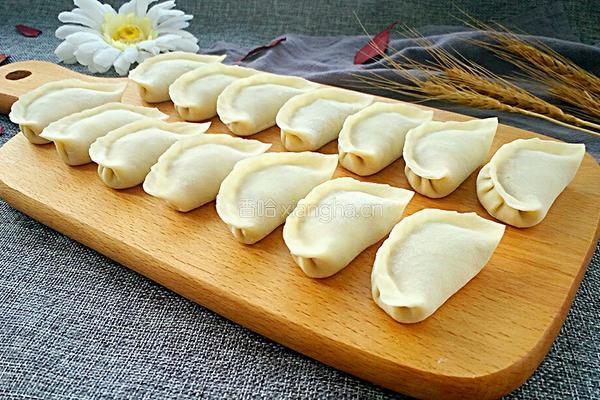 苦瓜饺子的做法图解17