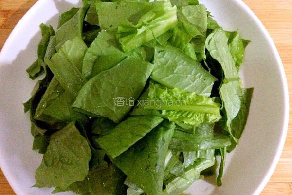 油麦凉拌菜的做法图解1