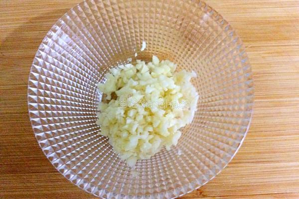 油麦凉拌菜的做法图解2