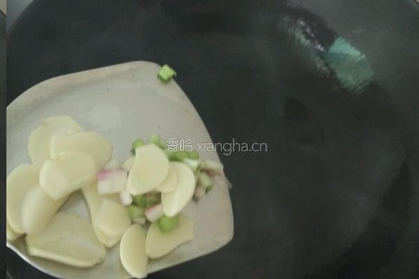 小炒山药的做法图解2
