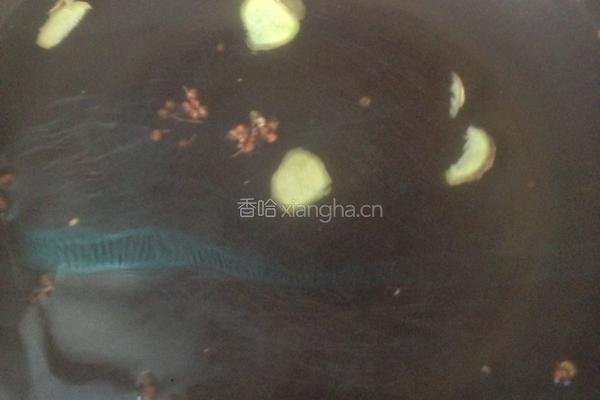 大骨汤的做法图解2